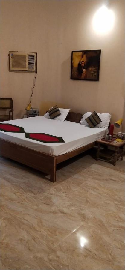 Cozy Inn Varanasi Exterior foto